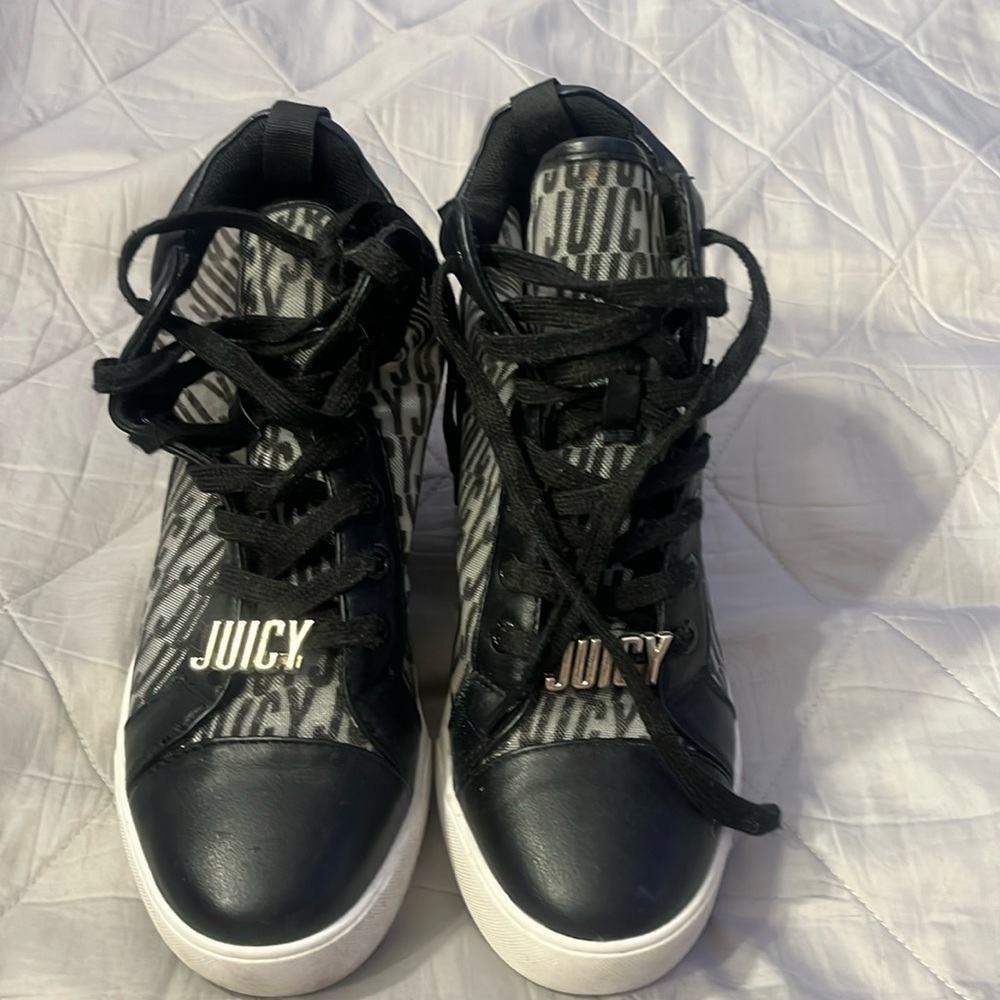 Juicy couture boots